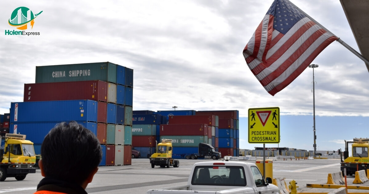 kiem-tra-container-hang-nhap-khau-tai-hai-quan-my-my-helen-express